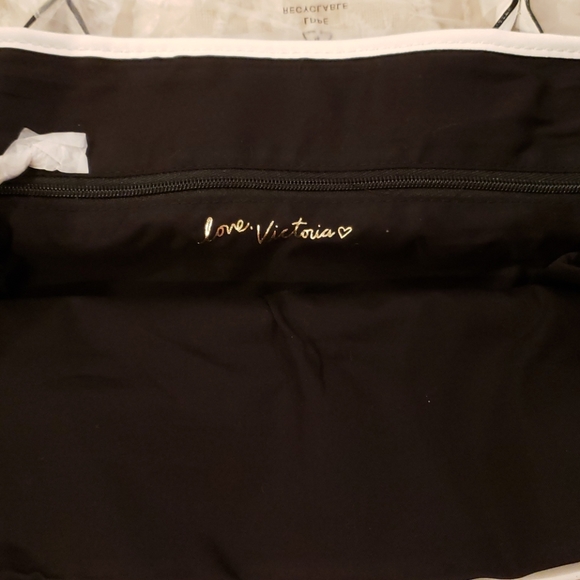 VS 1 Black & 1 Pink Bag left. White bag is Sold - Picture 3 of 5